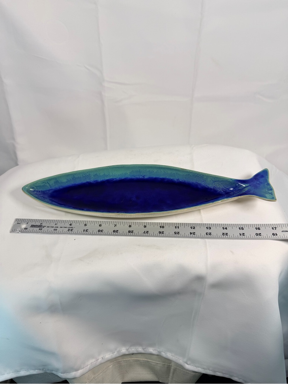 CRATE & BARREL Large Ceramic Dish Platter Fish Tropical Large Plate Nautical - Picture 4 of 11